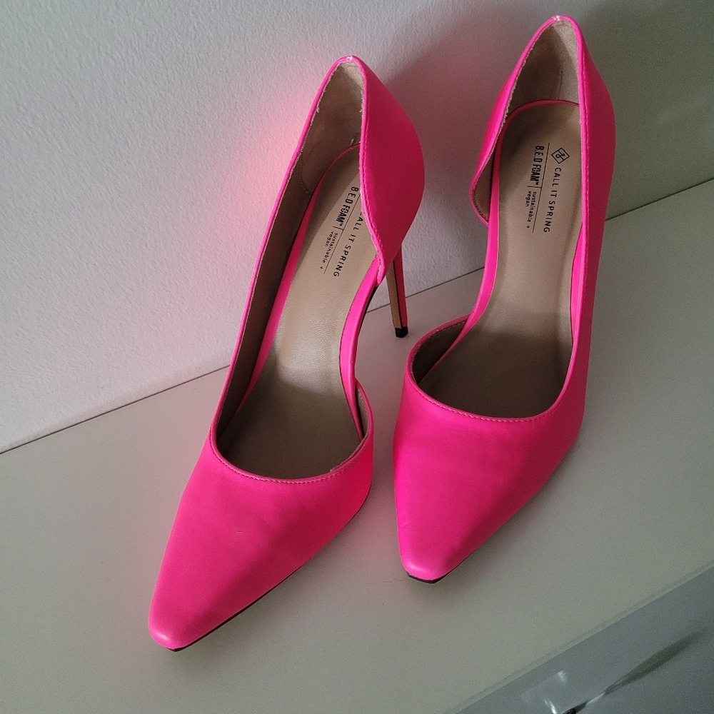 Call it spring neon pink pumps, size 7 , 4inch
